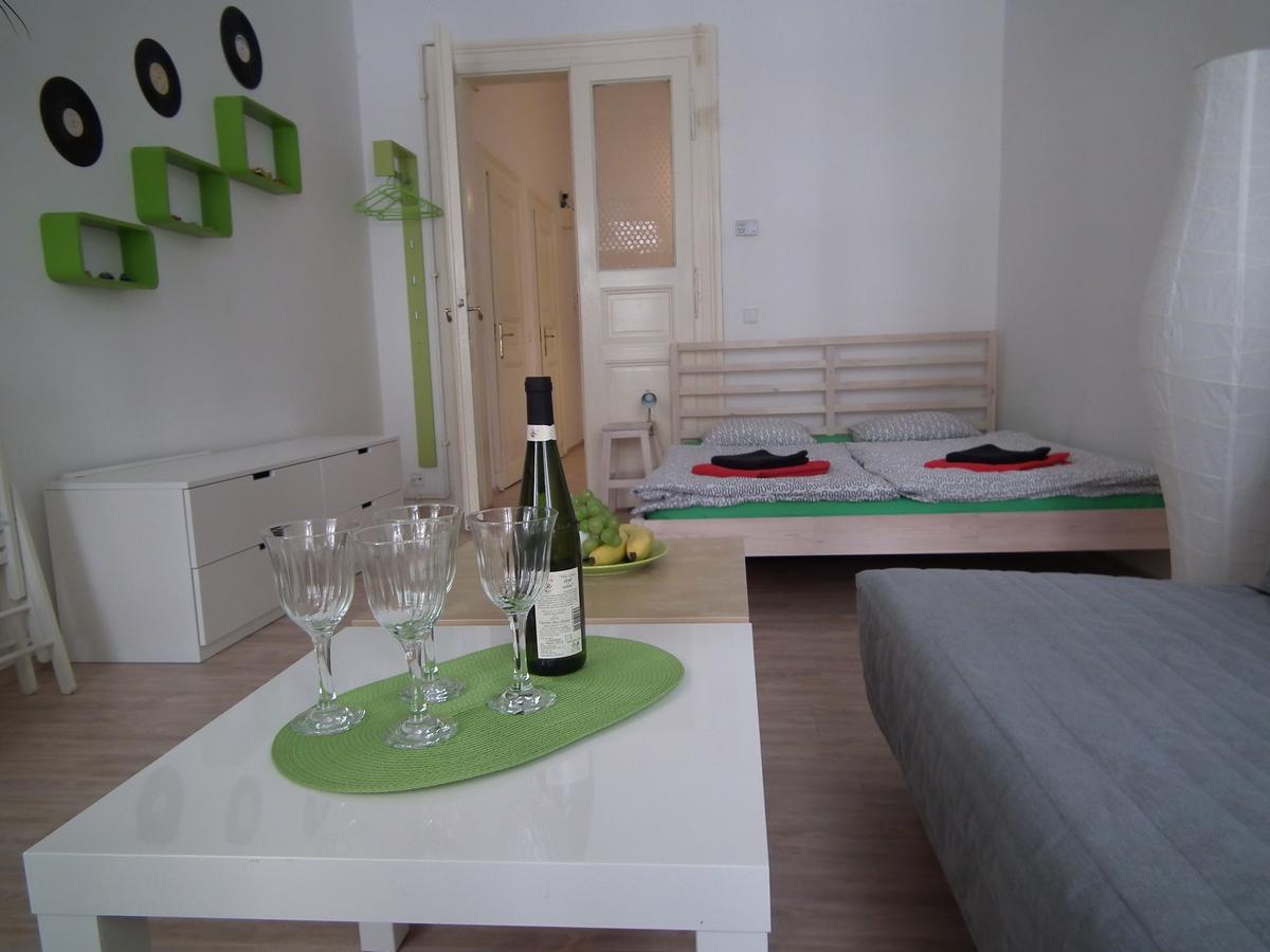 Apartment In The Centre Praga Exterior foto
