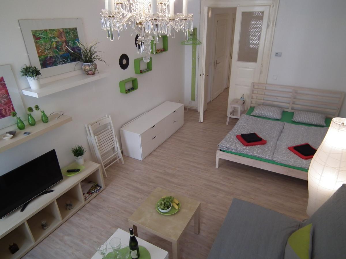 Apartment In The Centre Praga Exterior foto